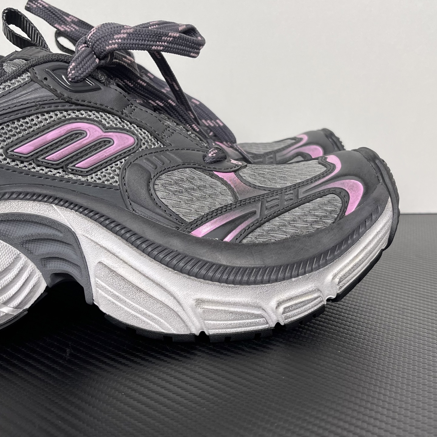 Balenciaga Phantom Sneaker 6XL