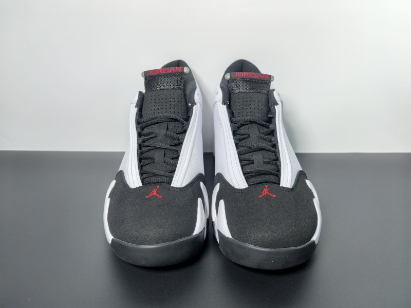 Air Jordan 14 “Black Toe”487471-160