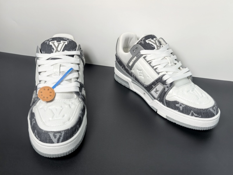 Louis Vuitton Trainer Sneakers(EU35-46)
