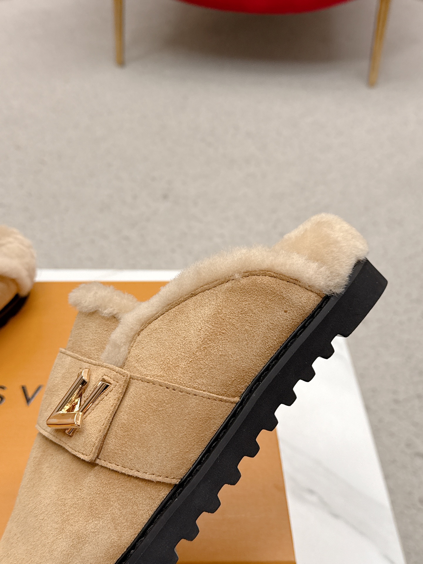 Louis Vuitt0n2025ss Slides(EU35-45)