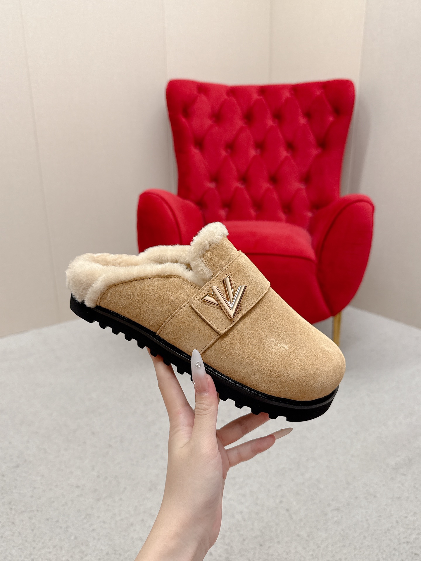 Louis Vuitt0n2025ss Slides(EU35-45)