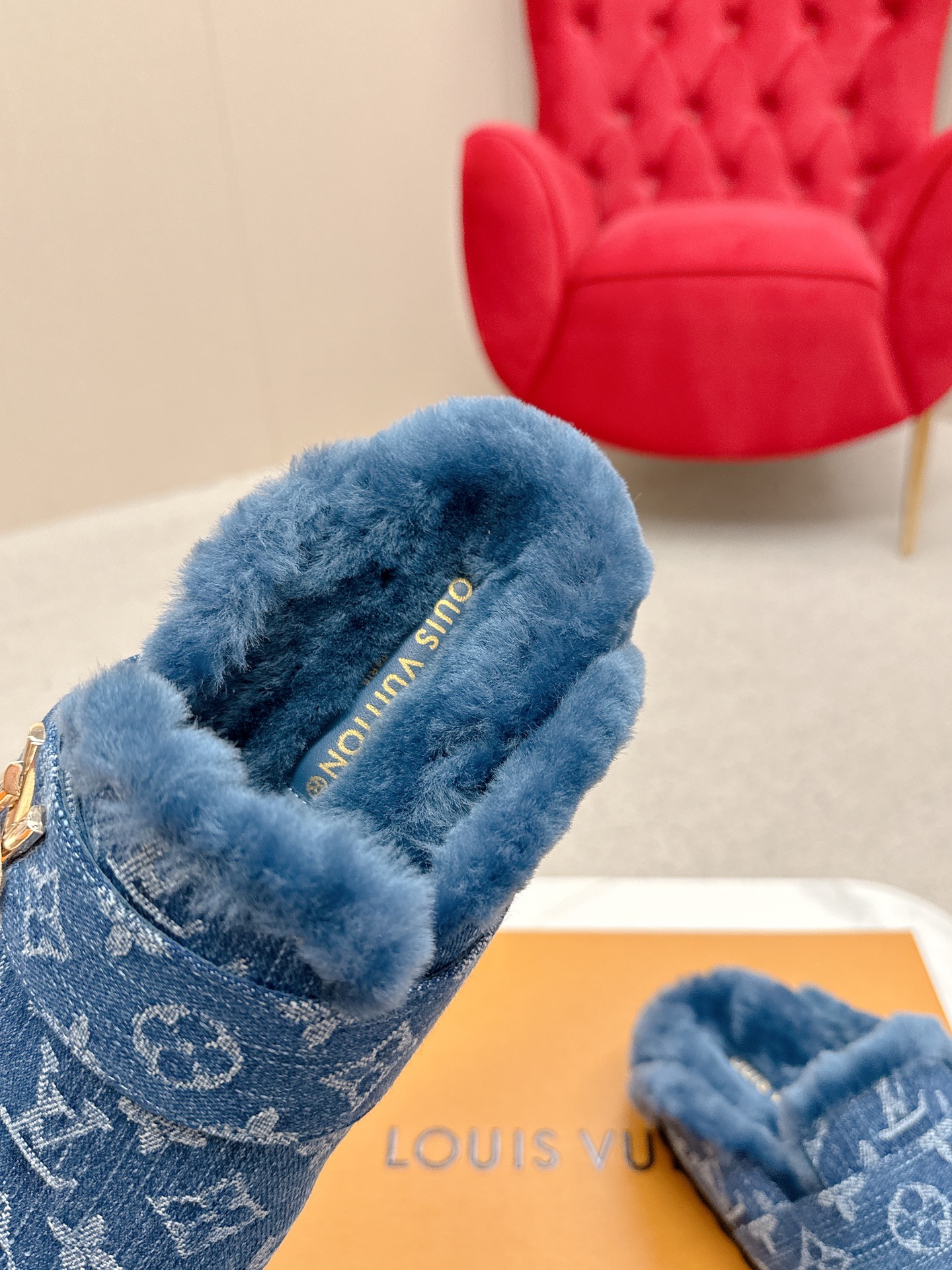 Louis Vuitt0n2025ss Slides(EU35-45)