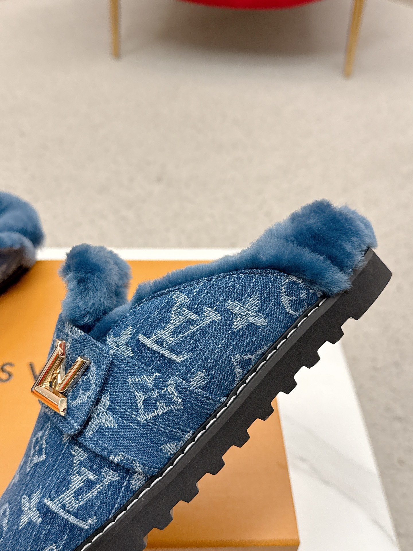 Louis Vuitt0n2025ss Slides(EU35-45)