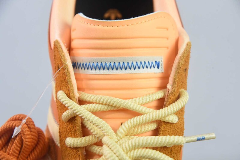 BBx AD Gazelle Indoor JS5050