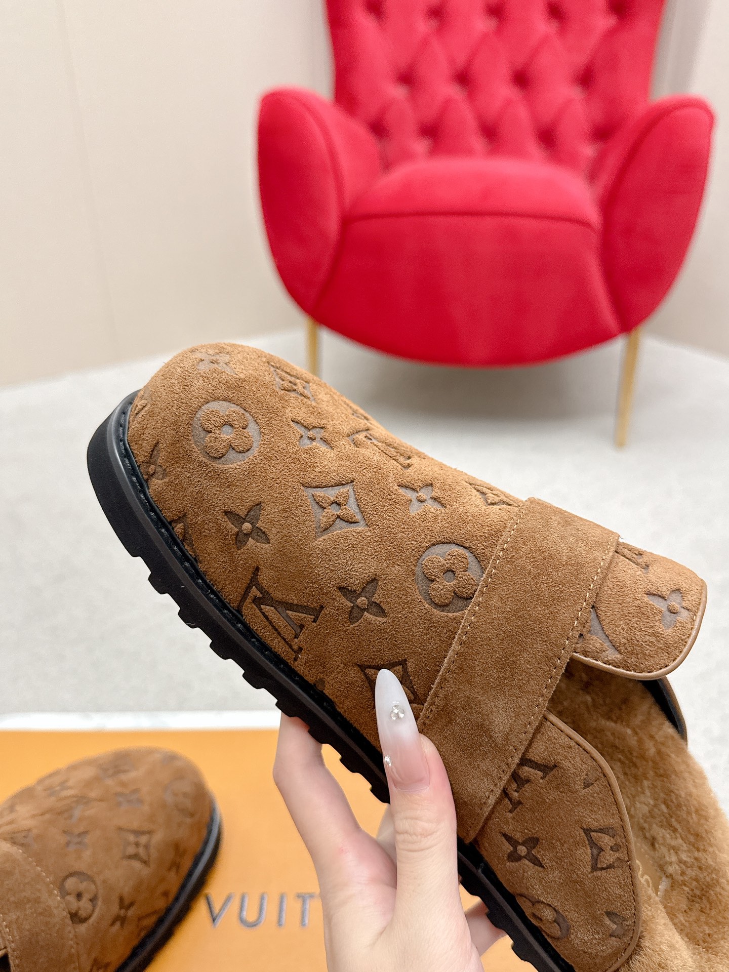 Louis Vuitt0n2025ss Slides(EU35-45)