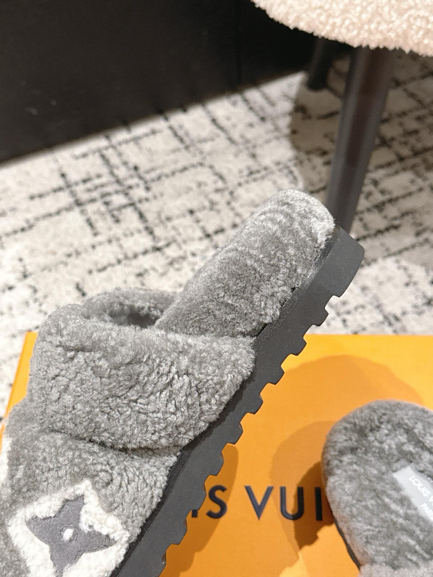 Louis Vuitt0n 2025SS Slides(EU35-46)