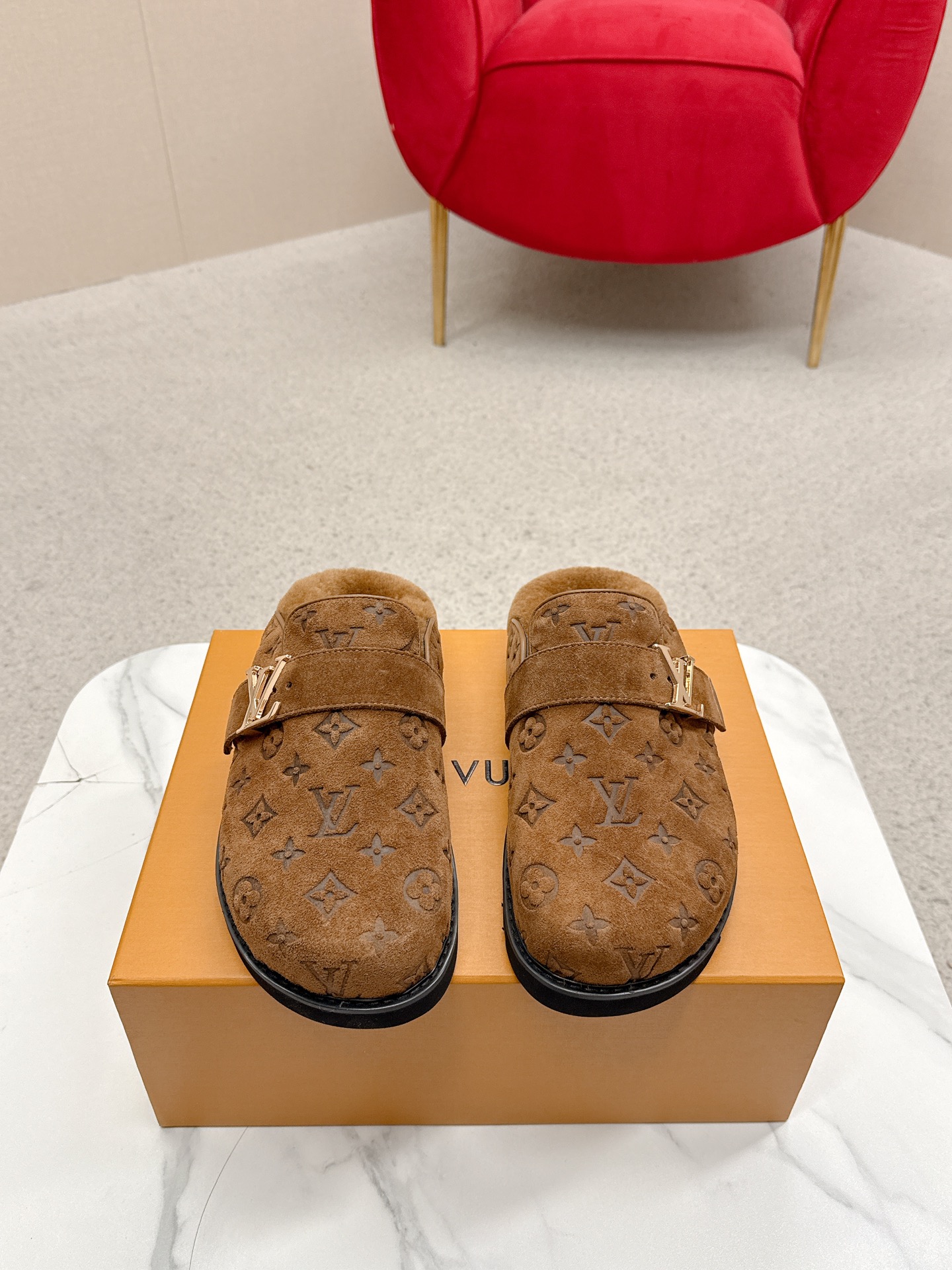 Louis Vuitt0n2025ss Slides(EU35-45)