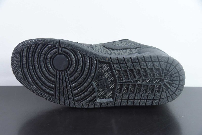 Jordan 1 Low Black Elephant Print IM6568 010