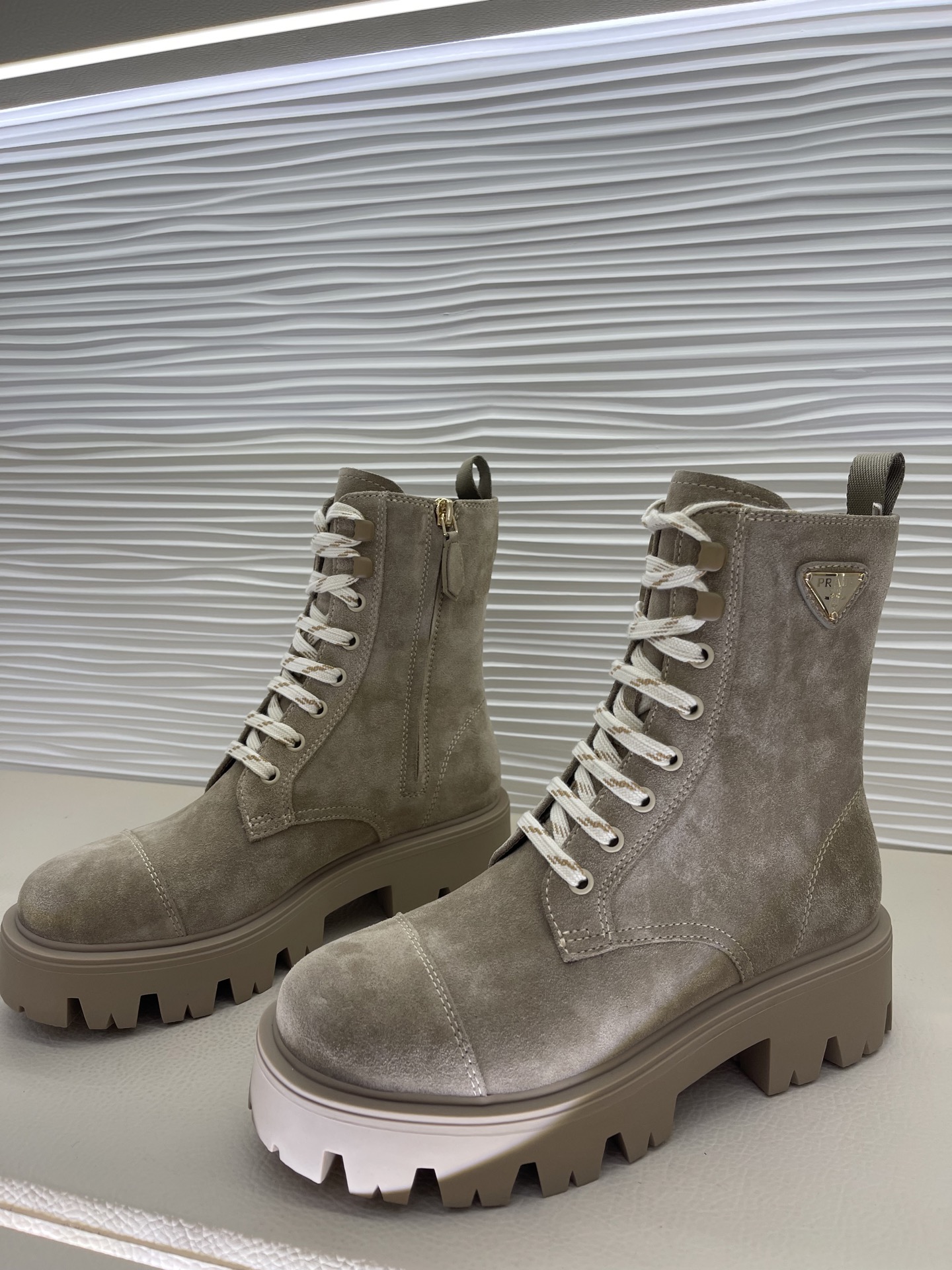 Prad*a 2025ss  Boots（EU35-41)