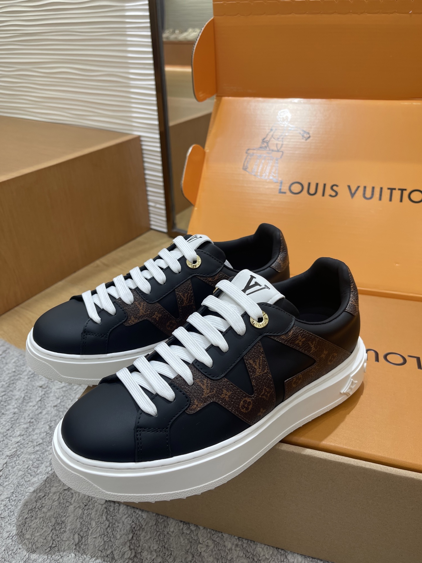 Lo*uis Vu*itton 25ss Sneakers(EU35-41)