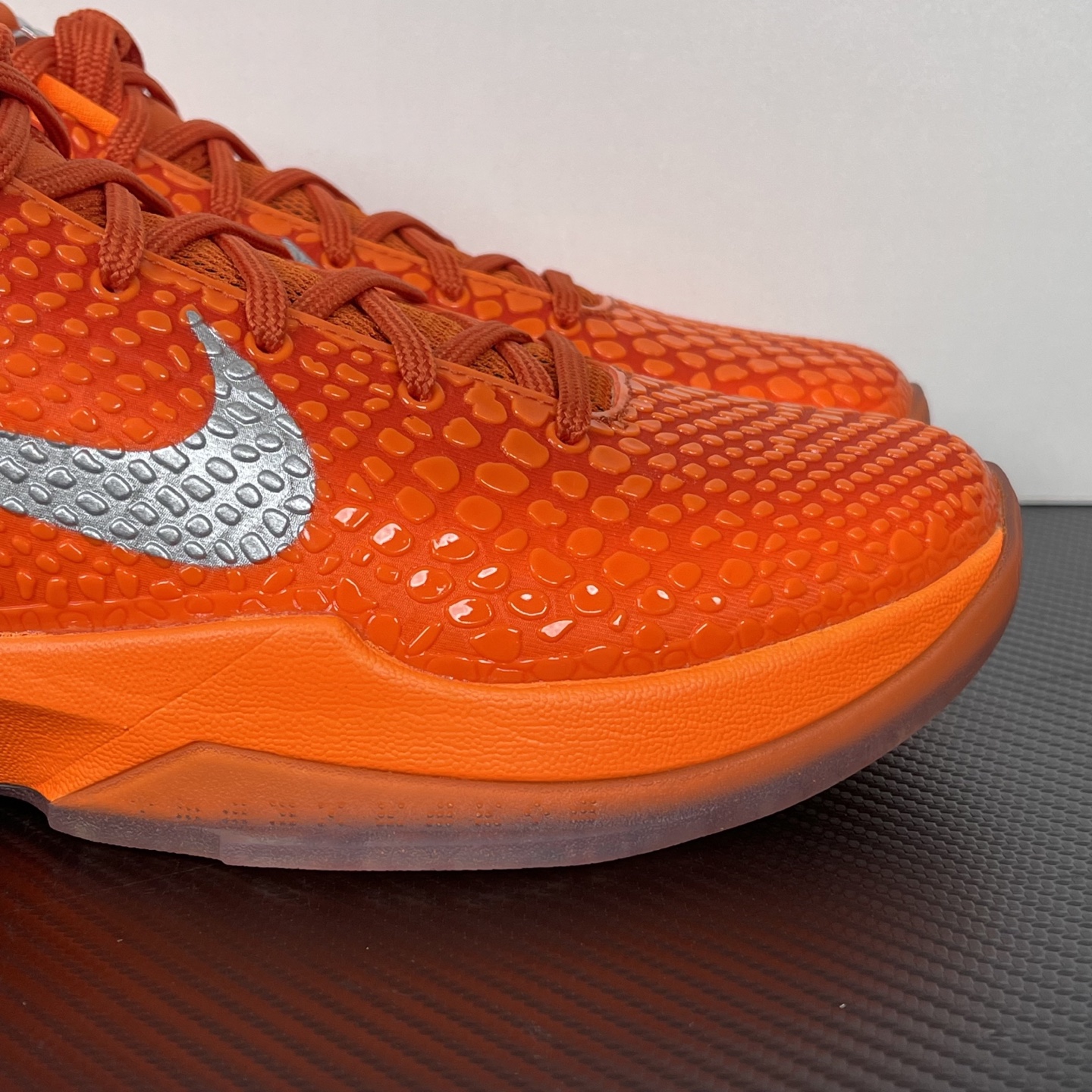 NK Zoom Kobe 6 IH1871-800