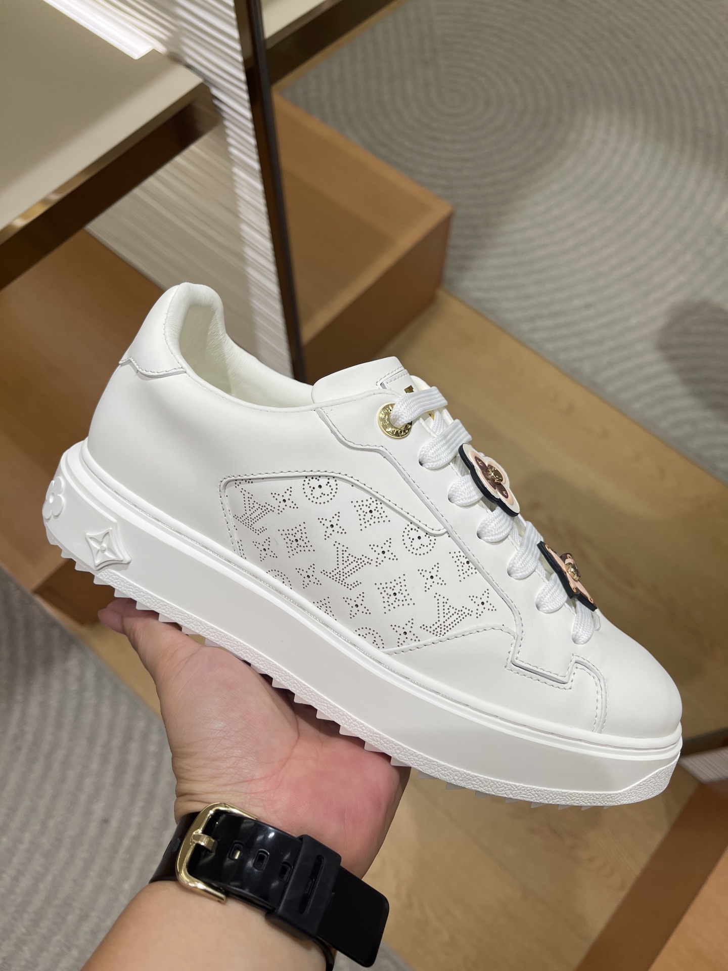 Lo*uis Vu*itton 25ss Sneakers(EU35-41)