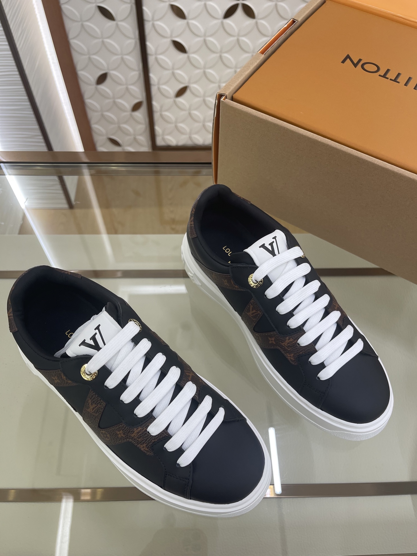 Lo*uis Vu*itton 25ss Sneakers(EU35-41)