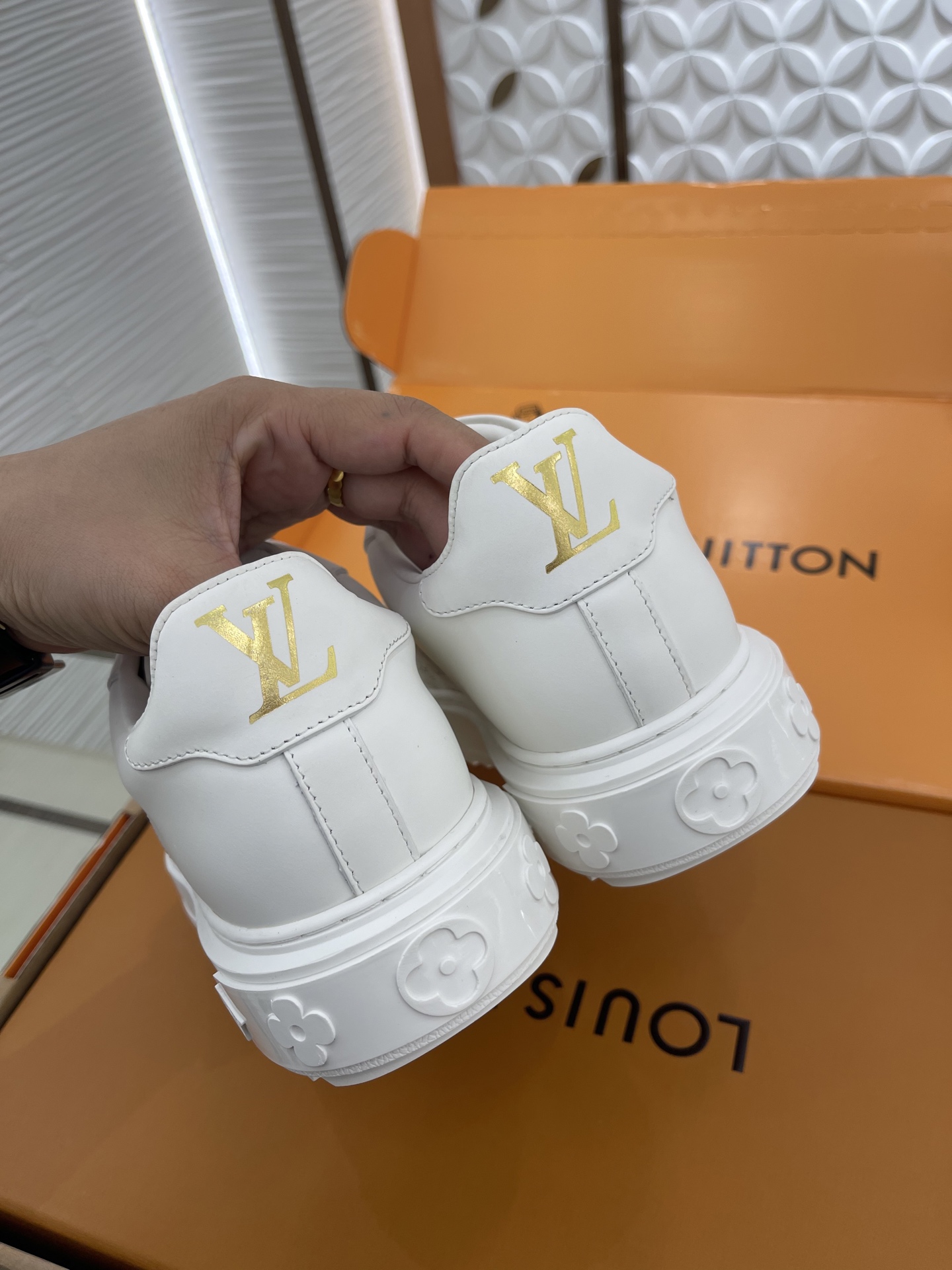 Lo*uis Vu*itton 25ss Sneakers(EU35-41)