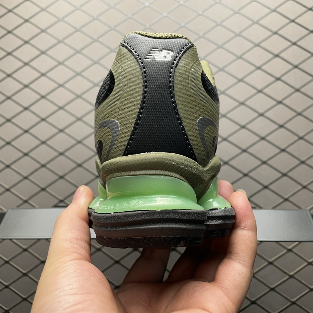 New Balance U20006E1