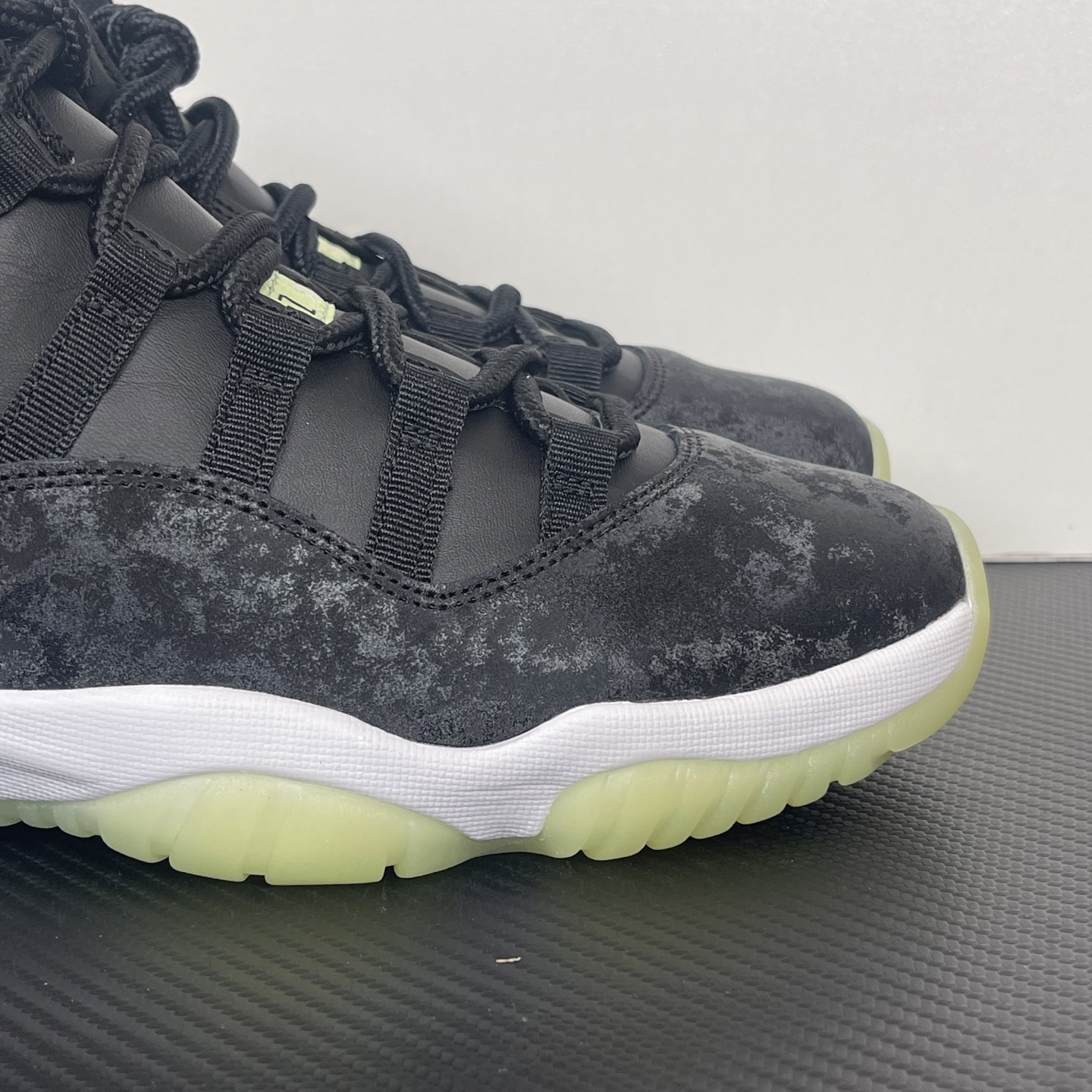 Air Jordan AJ11 Retro High 