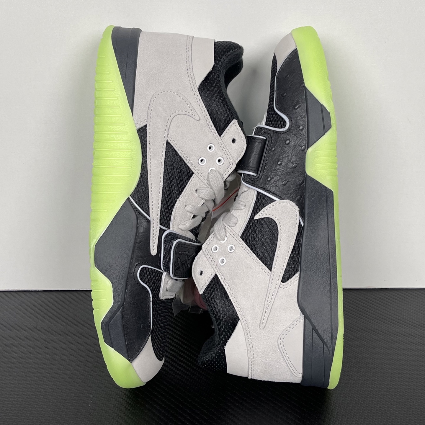 Travis Scott x Jordan AJ Cut The Check TS IH7971-001