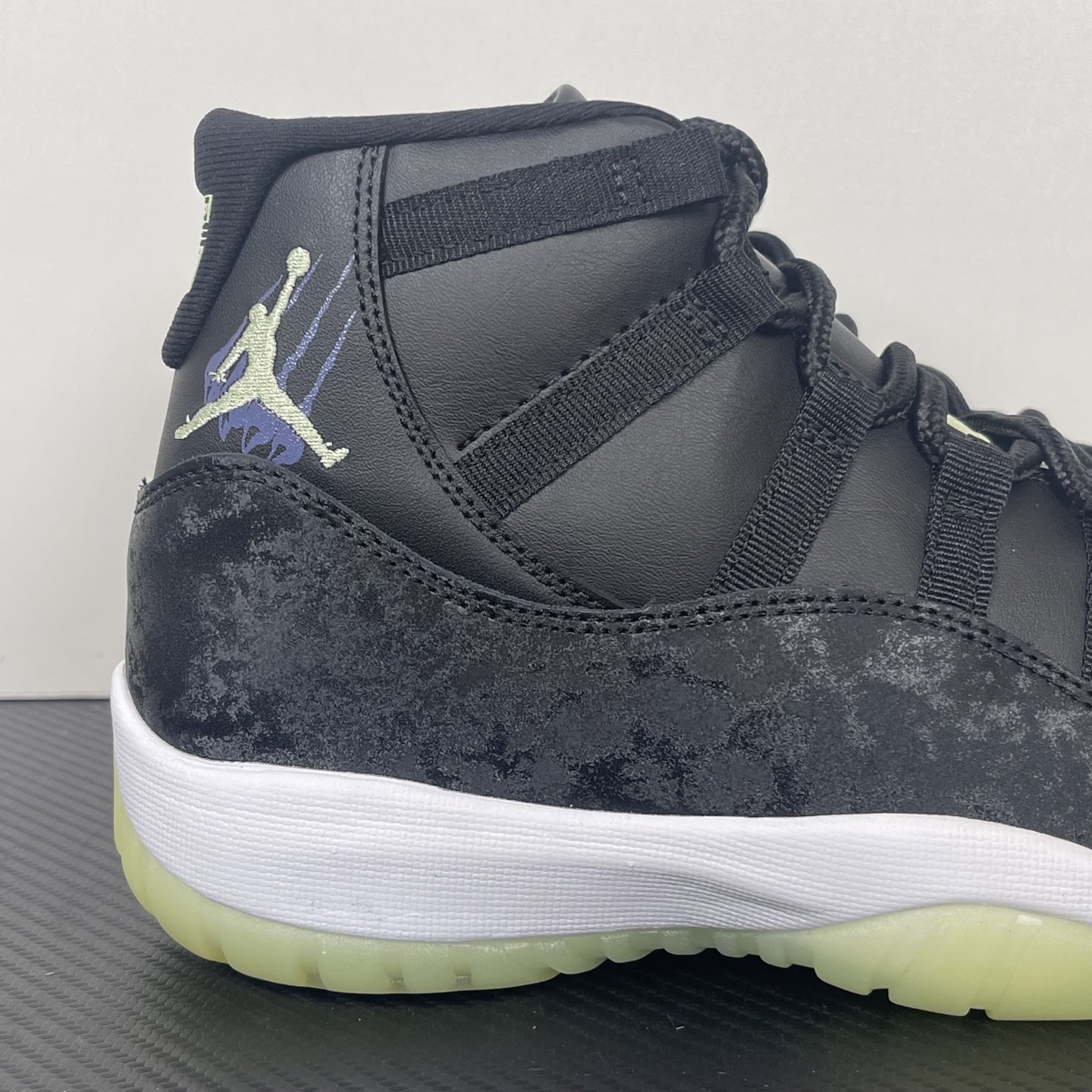 Air Jordan AJ11 Retro High 