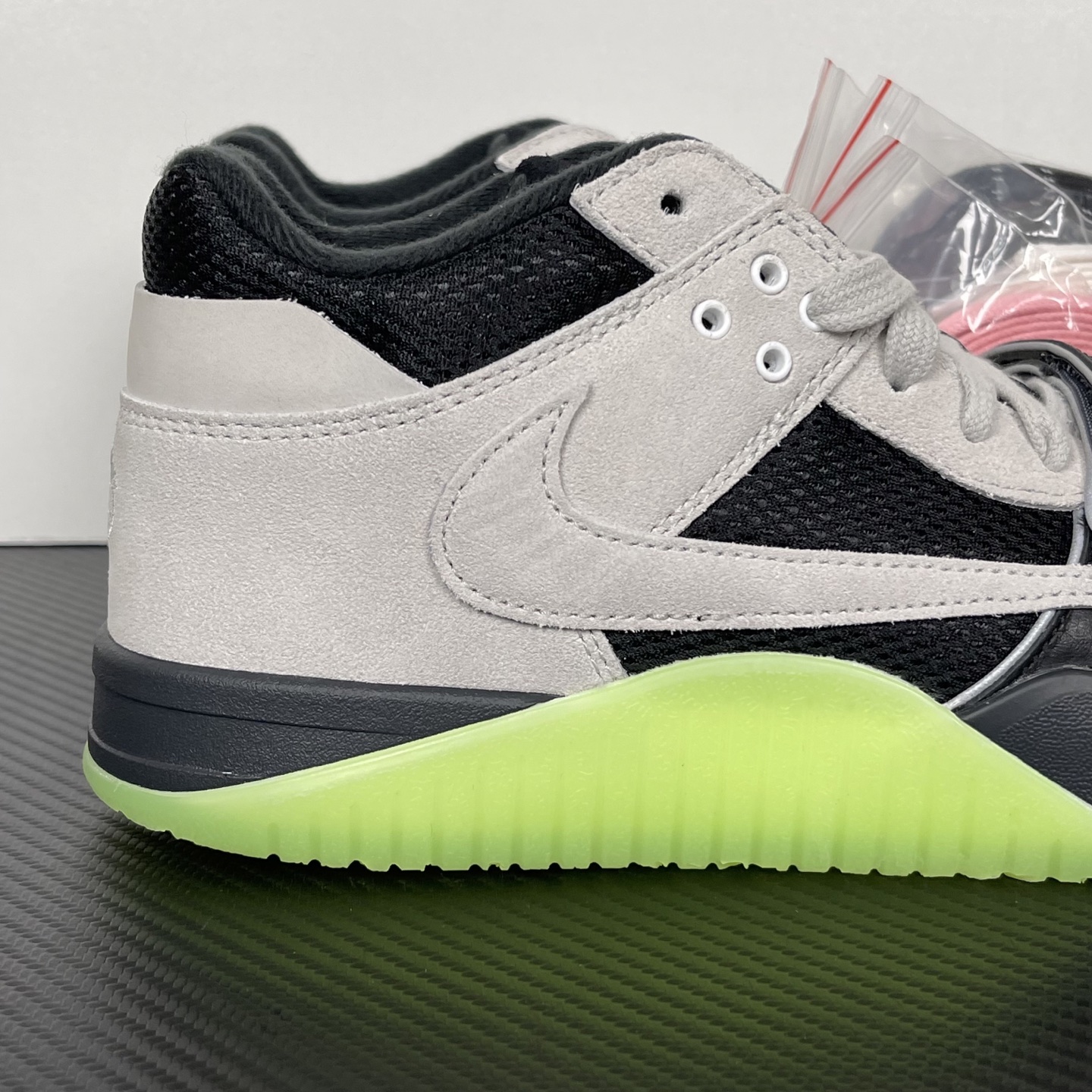 Travis Scott x Jordan AJ Cut The Check TS IH7971-001