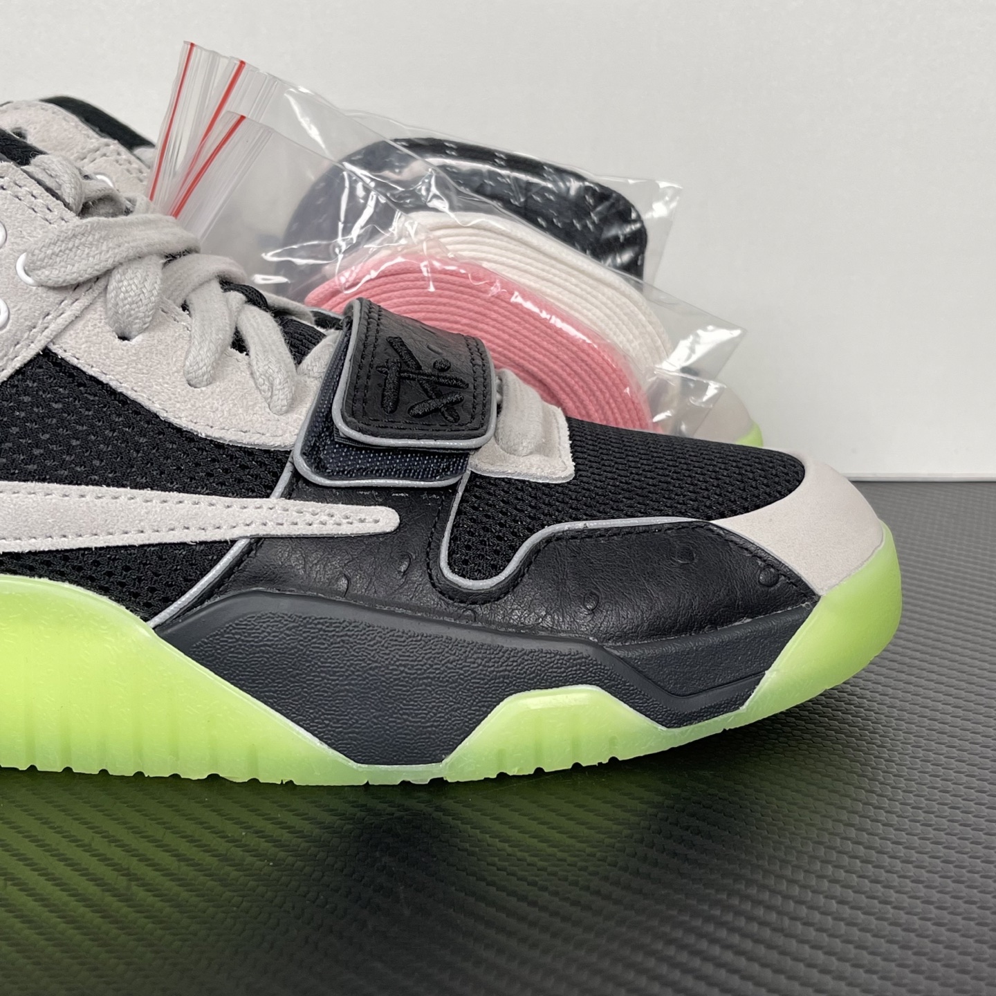 Travis Scott x Jordan AJ Cut The Check TS IH7971-001