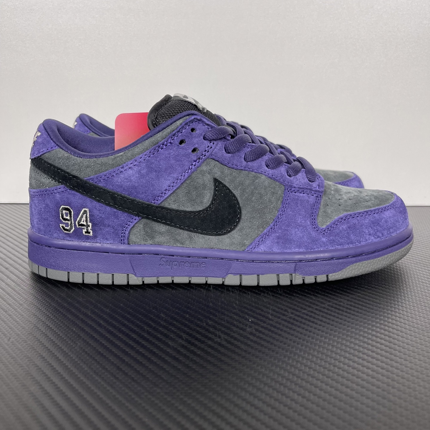 Supreme x Nk Dunk SB Dunk Low HQ8487-500