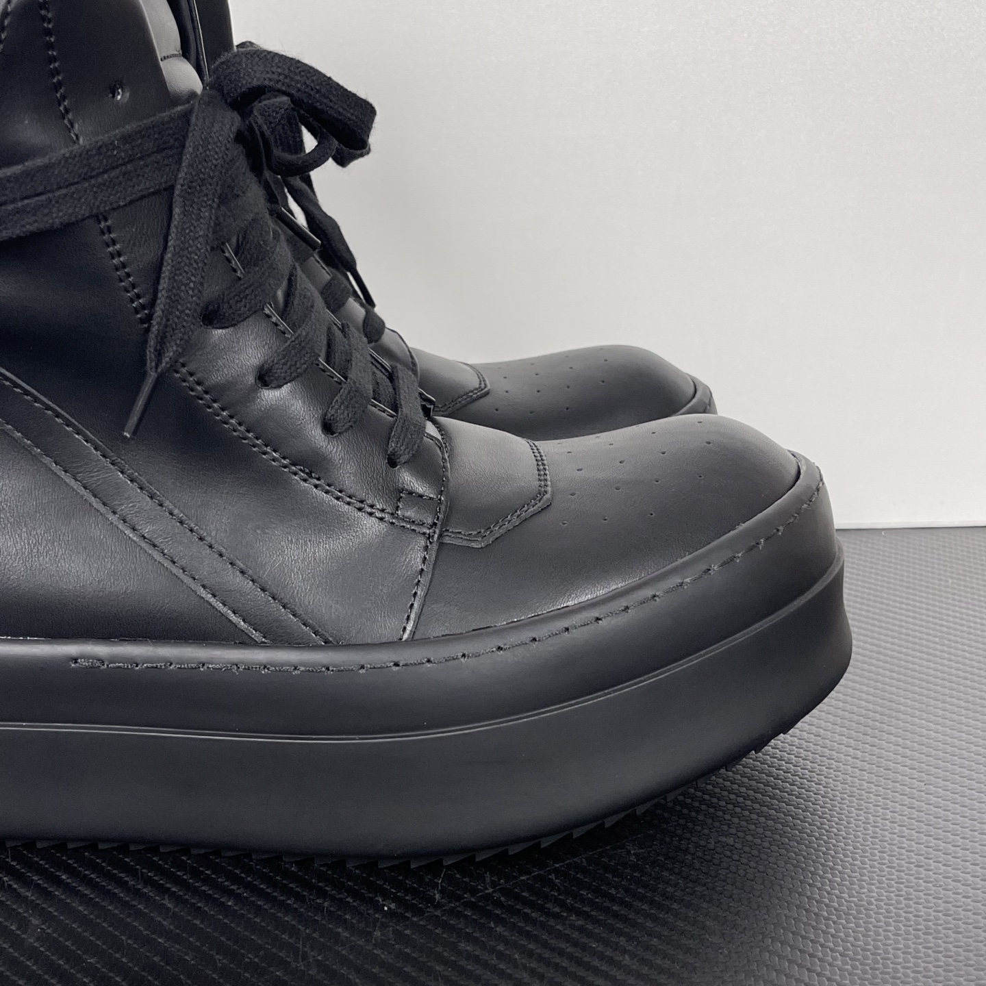 Rick Owen Sneaker