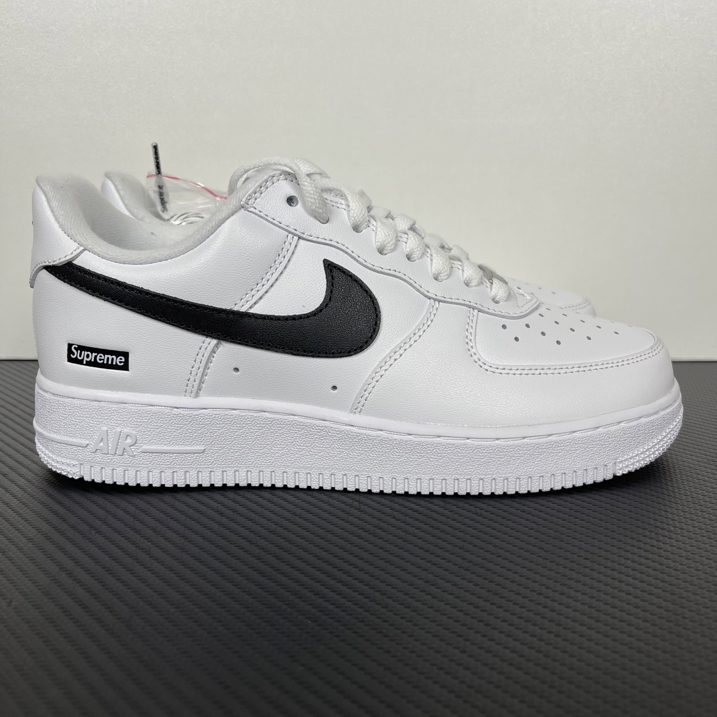 Supreme xNK Air Force 1 CU9225-102