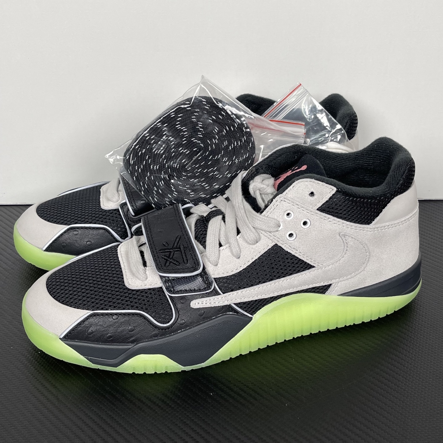 Travis Scott x Jordan AJ Cut The Check TS IH7971-001