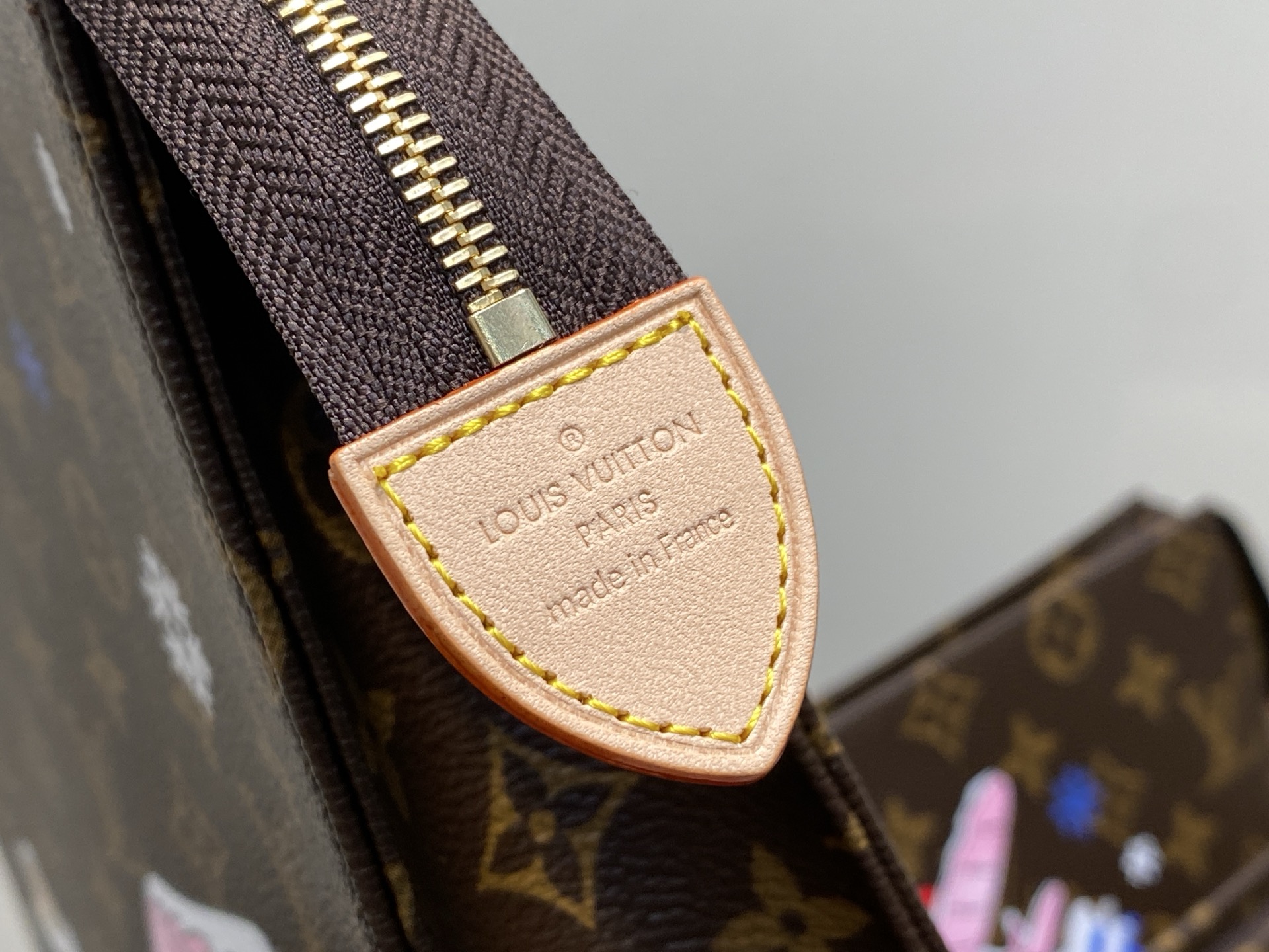 Louis Vuitton Trio Mon Monogram Pouch(20 x 5.5 x 25CM)