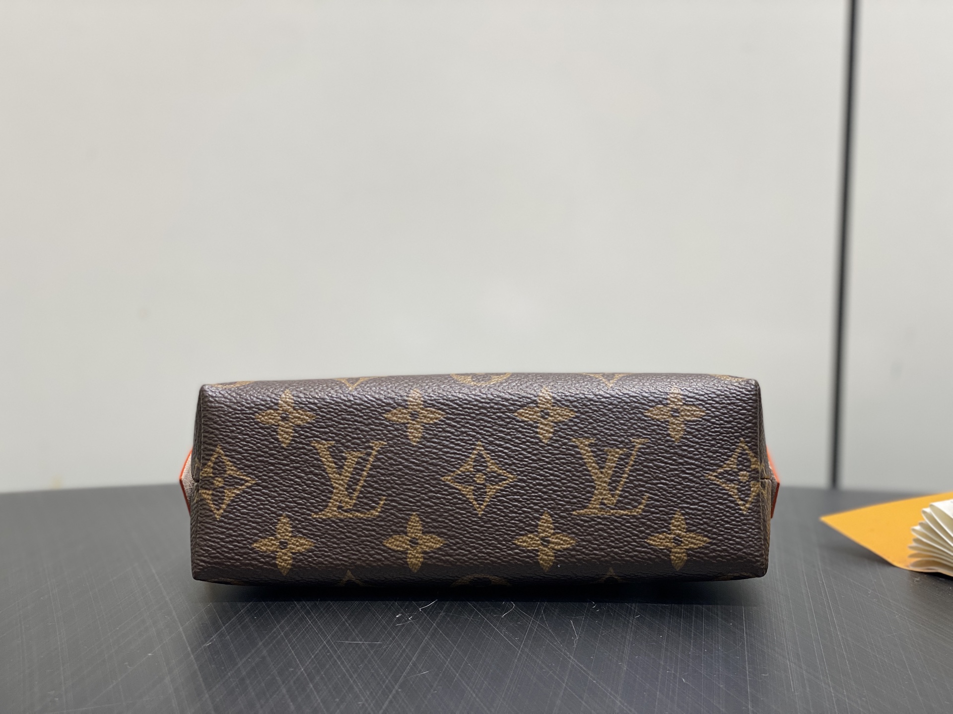 复制Louis Vu*itton Pochette Cosmétique Cosmetic Bag(19 x 12 x 6CM)