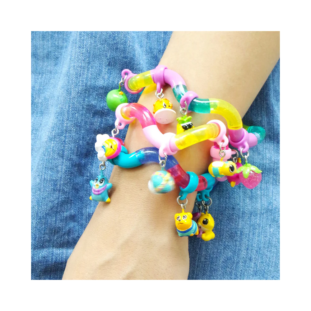 Tangle Charms