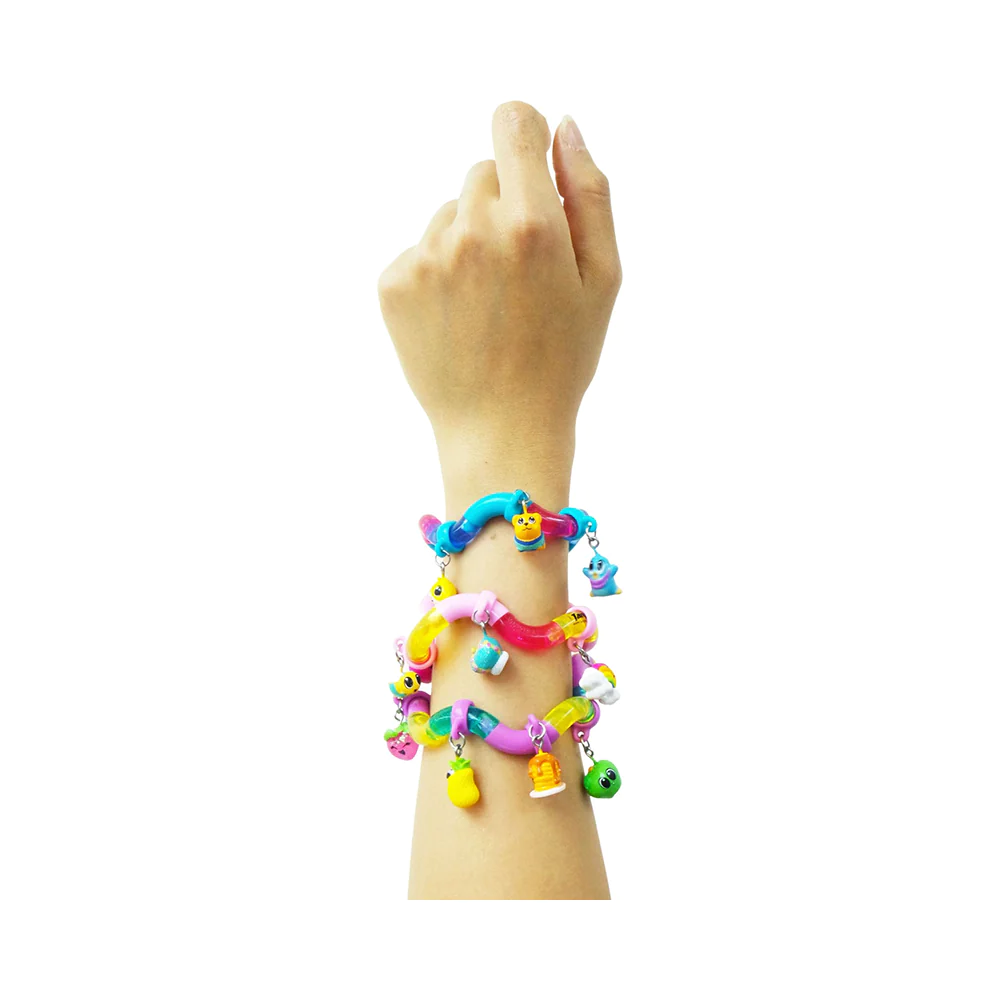 Tangle Charms
