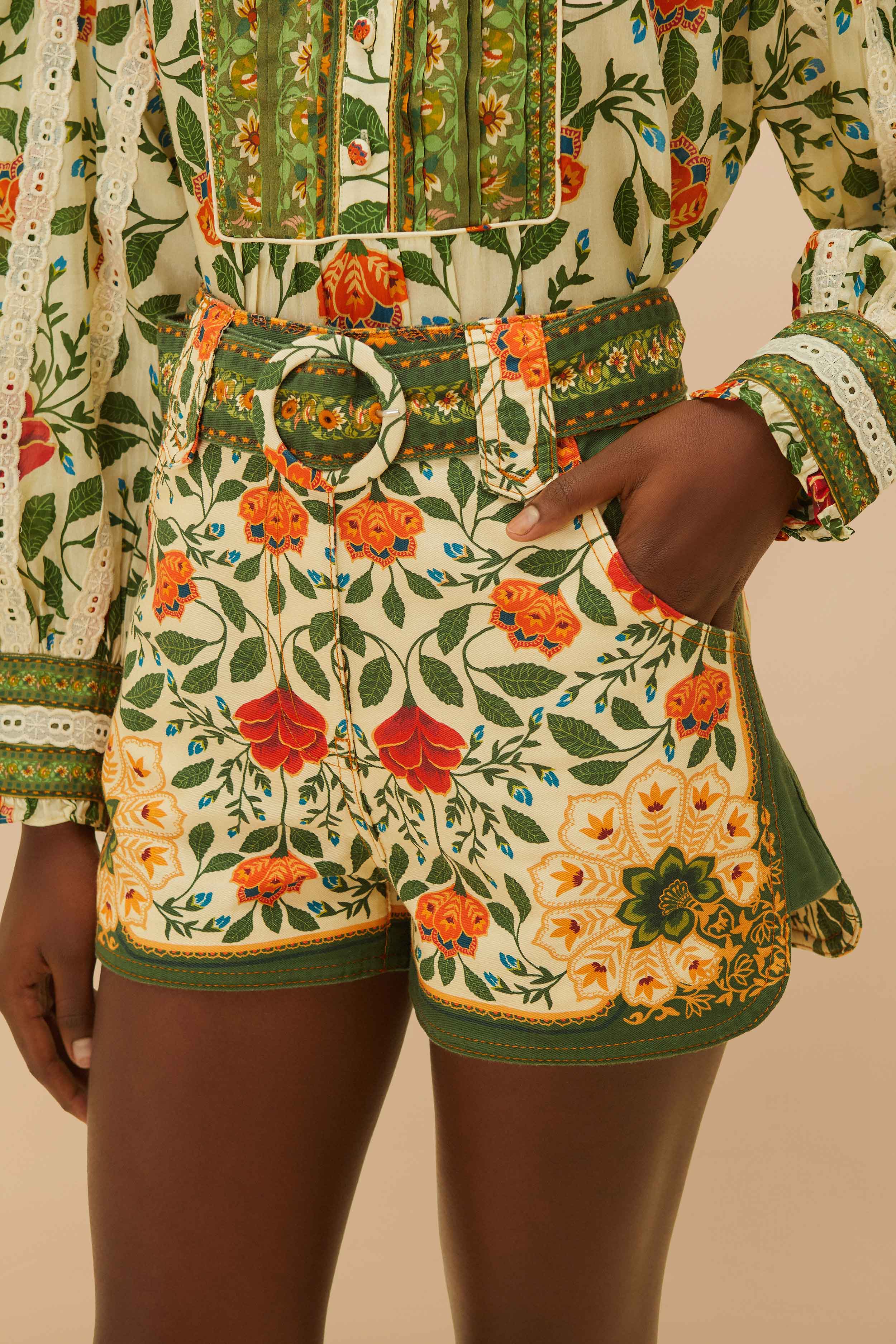 Sand Garden Tapestry Shorts