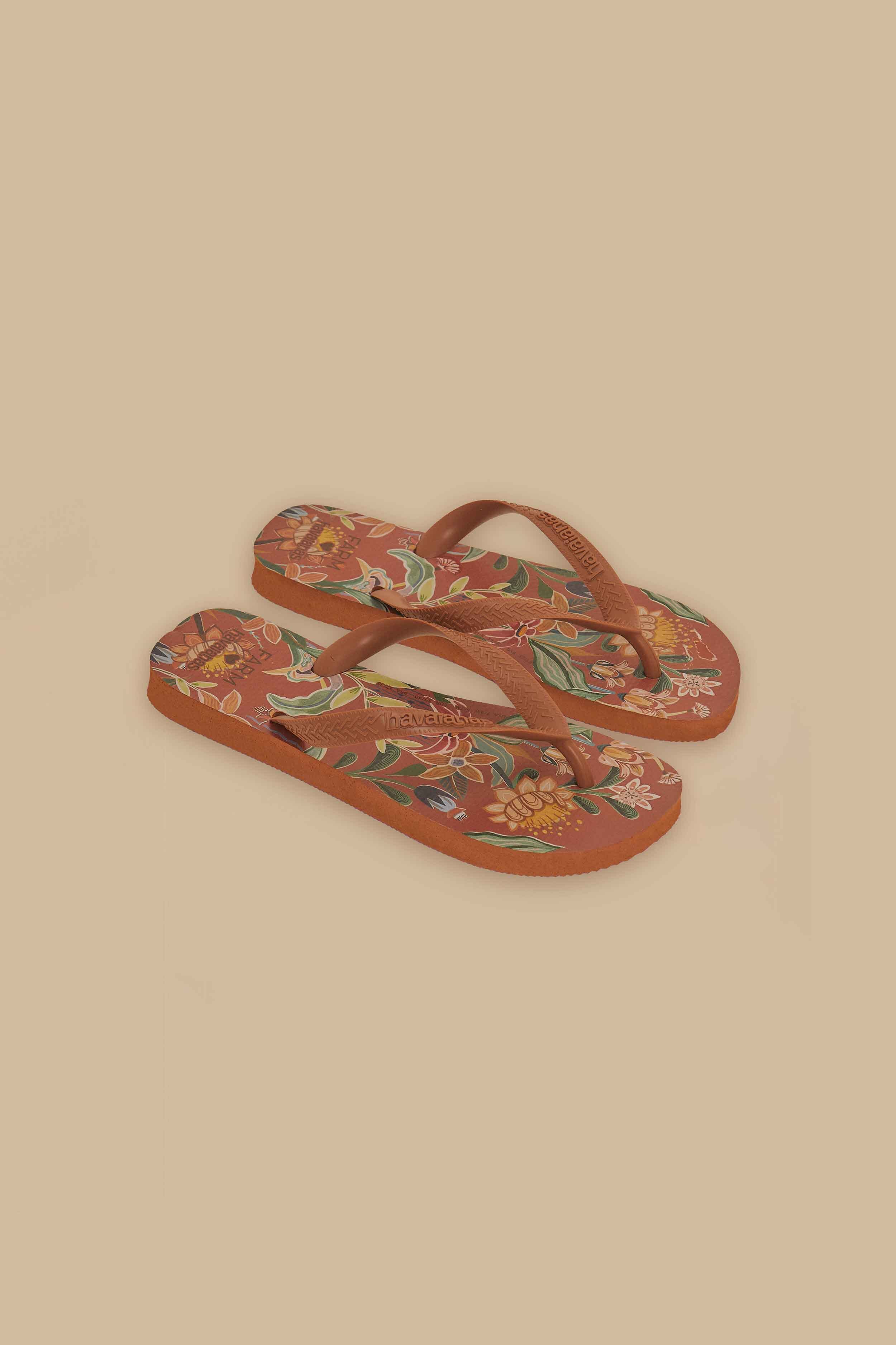 Delicate Flowers Havaianas