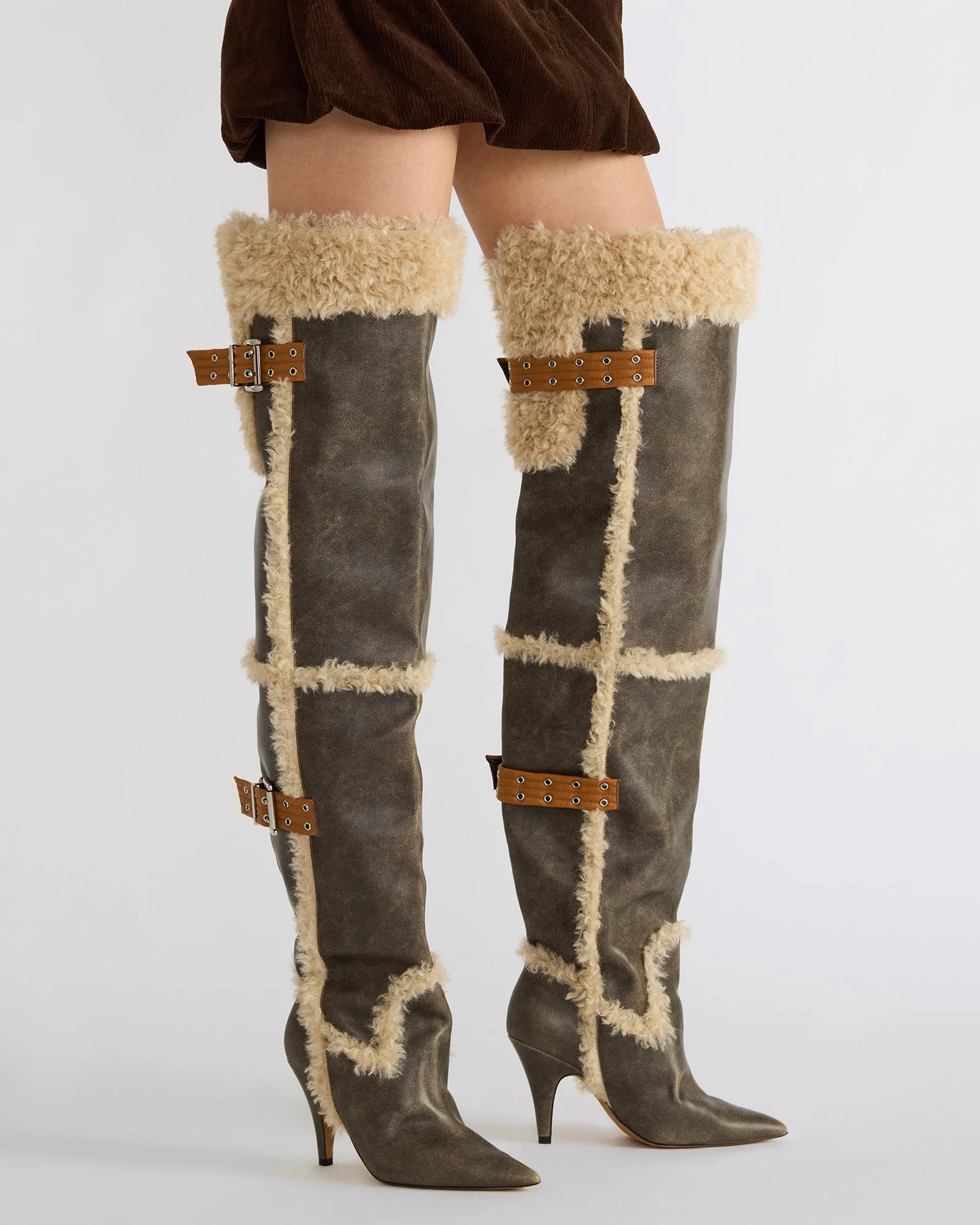 Baddie Faux Fur Brown Distressed