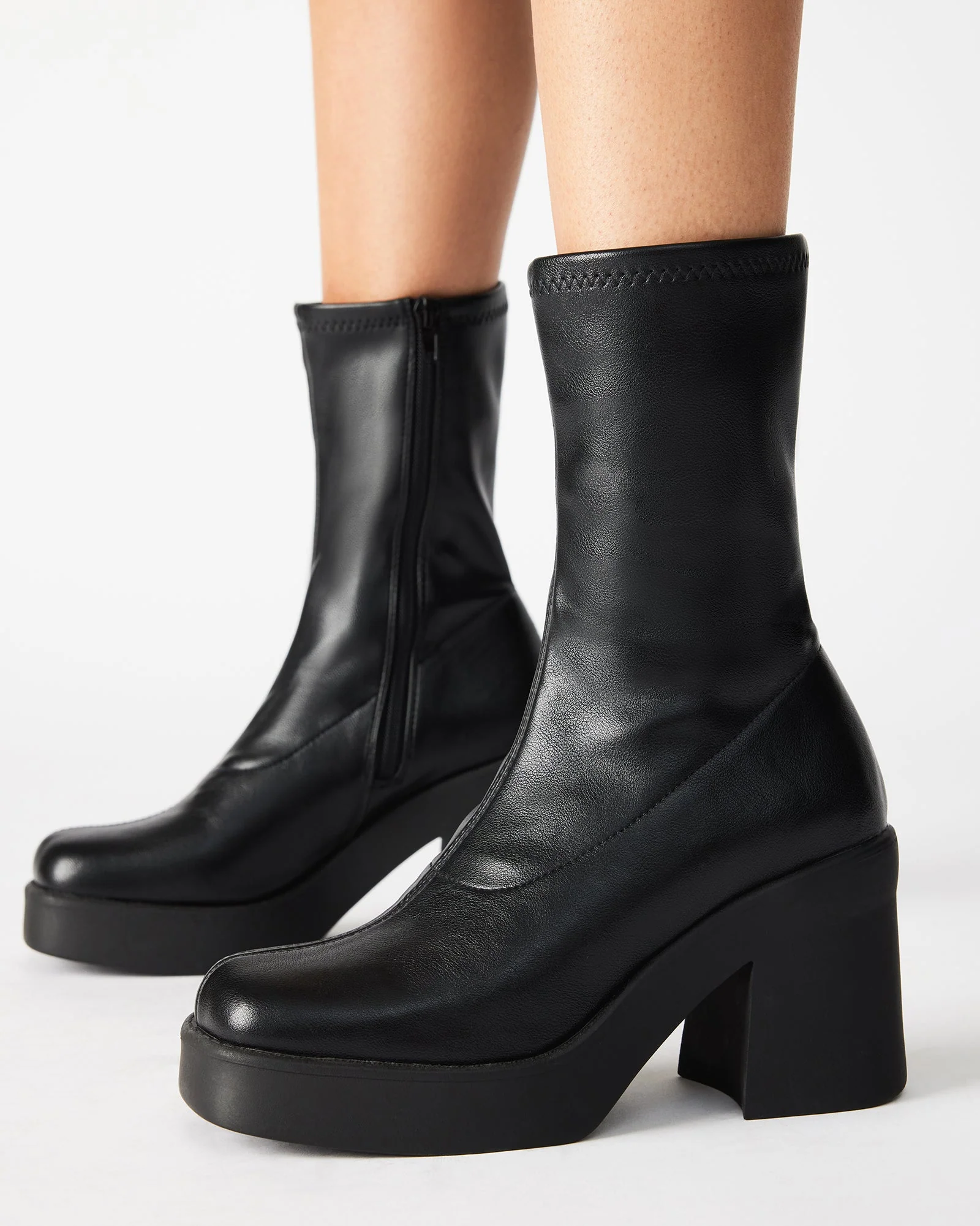 Klayton Black - Sm Rebooted