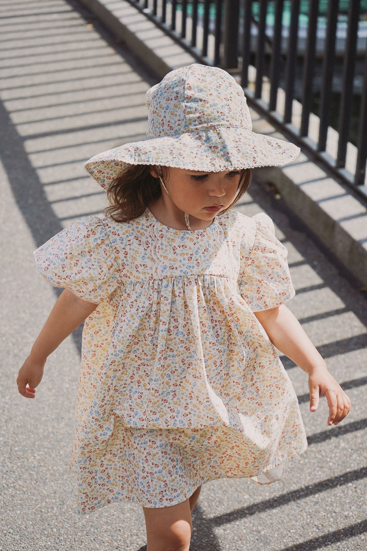 Stay Stylish and Sustainable with Our Organic Cotton Sun Hat