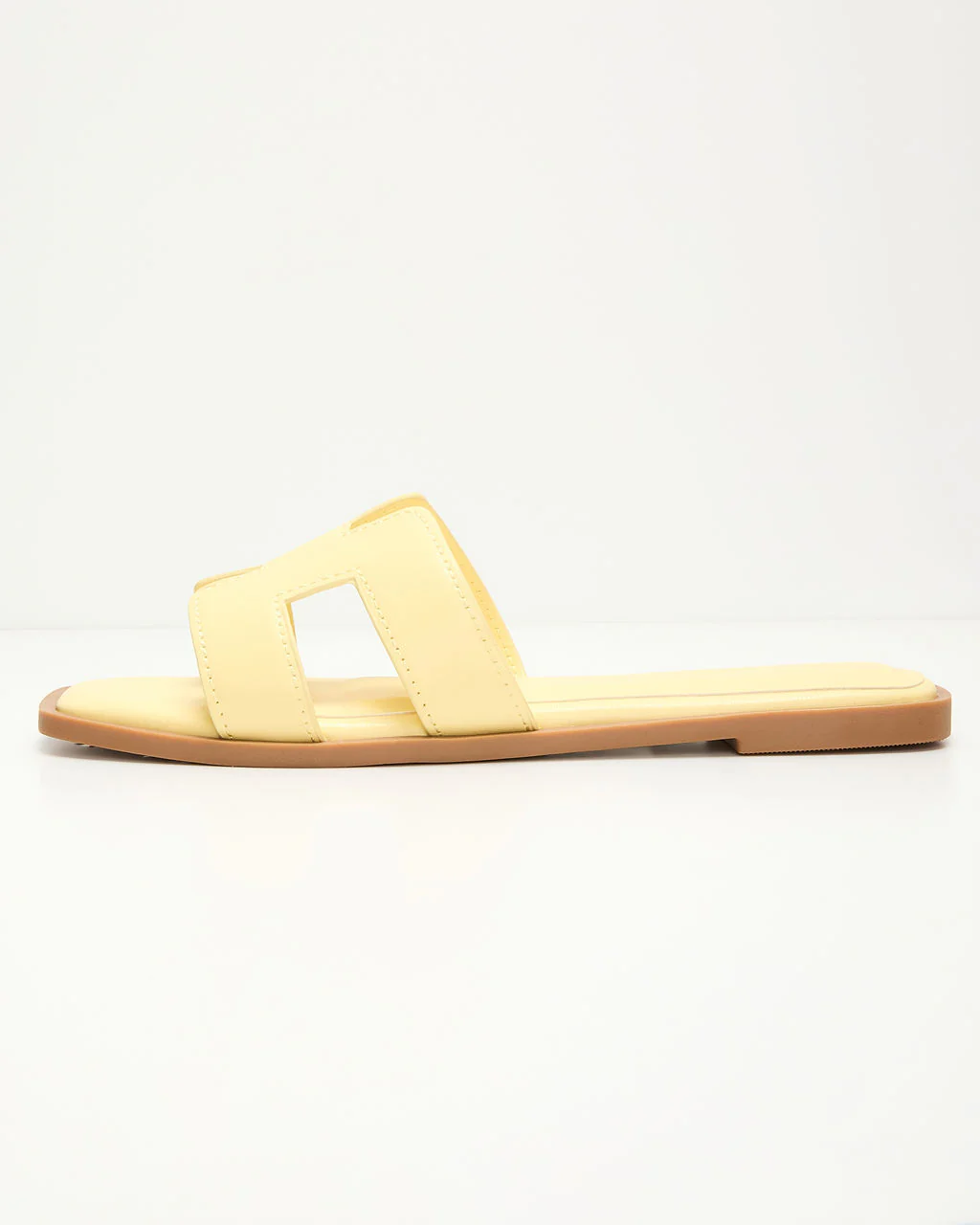 Gordy Flat Sandal
