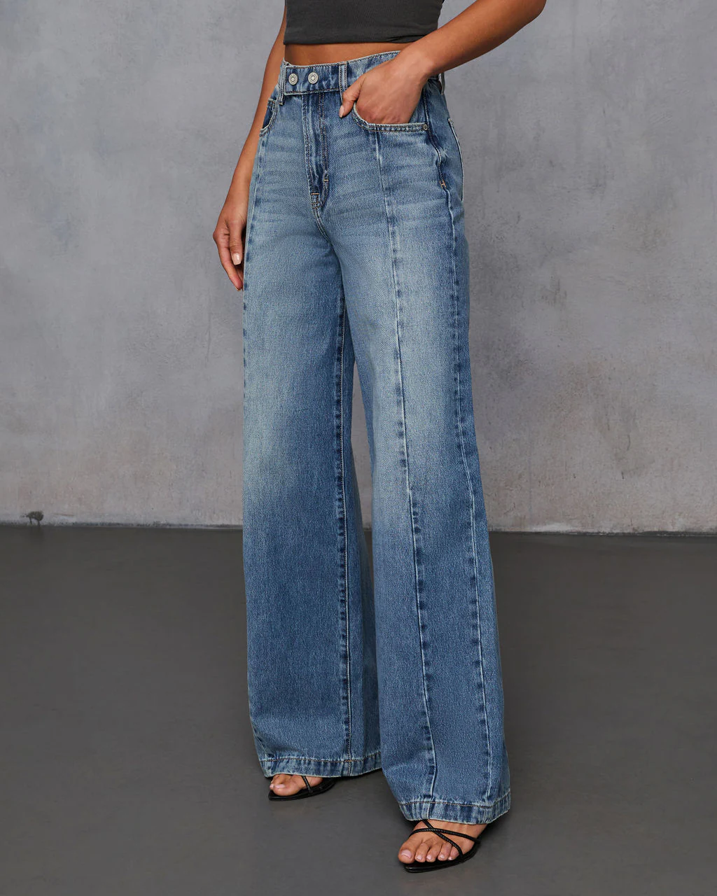 Beverly Rigid Wide Leg Jeans