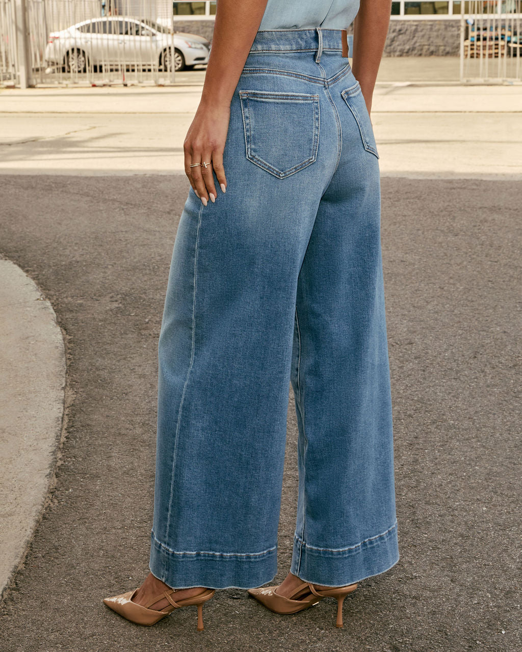 Fresh Cut Wide Leg Jeans