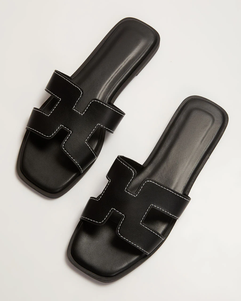 Gordy Flat Sandal
