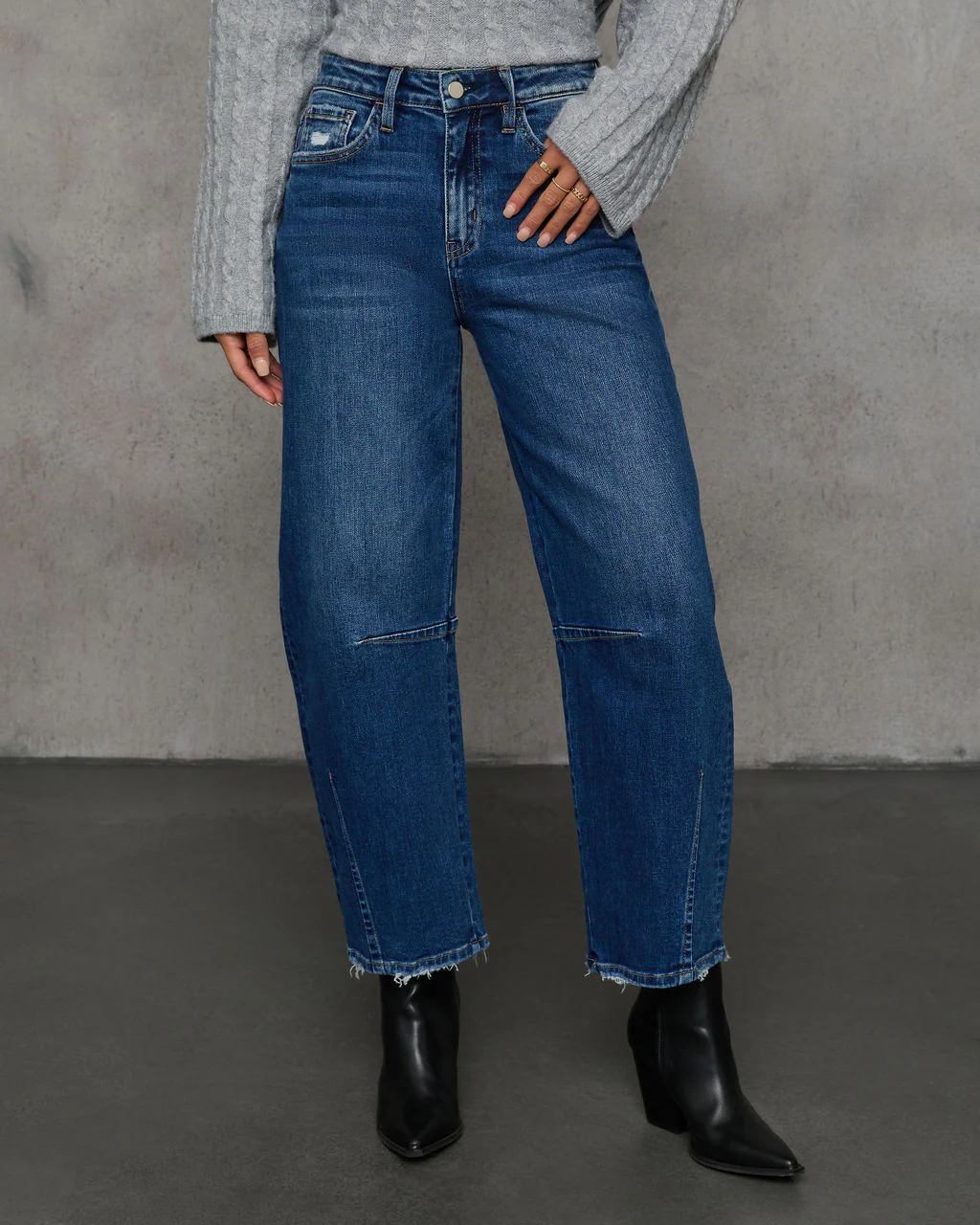 Evangelina Stretch Distressed Barrel Jeans