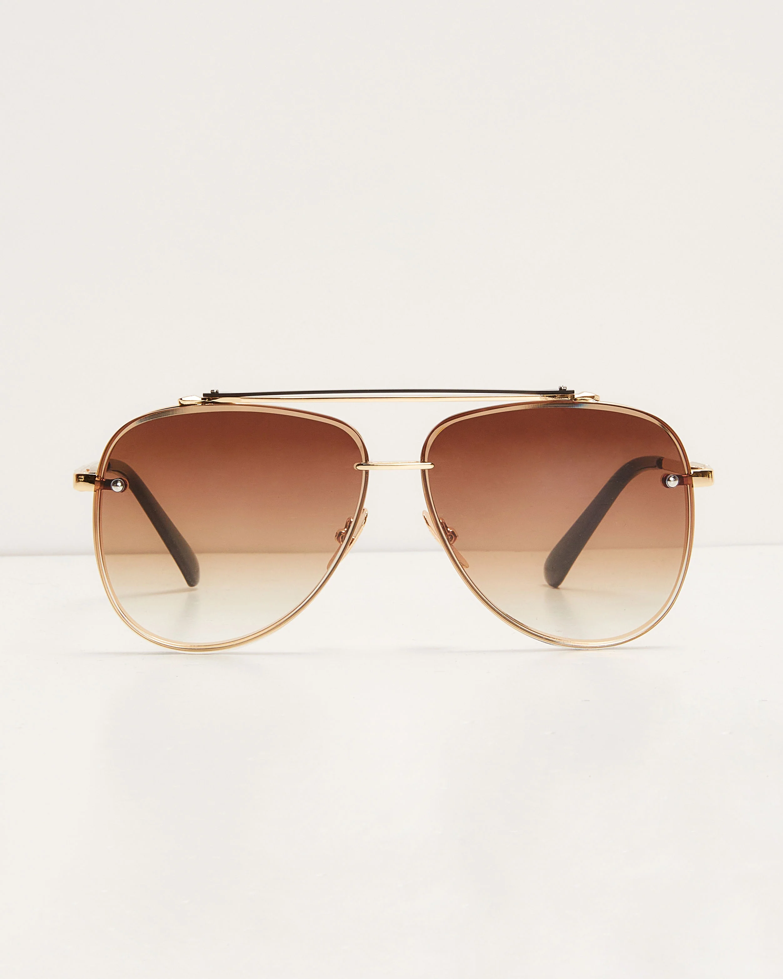 Berlin Ombre Oversized Aviator Sunglasses