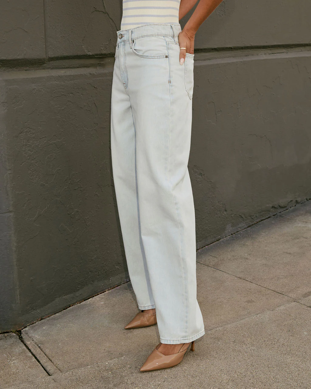 Izzy Rigid Straight Leg Jeans