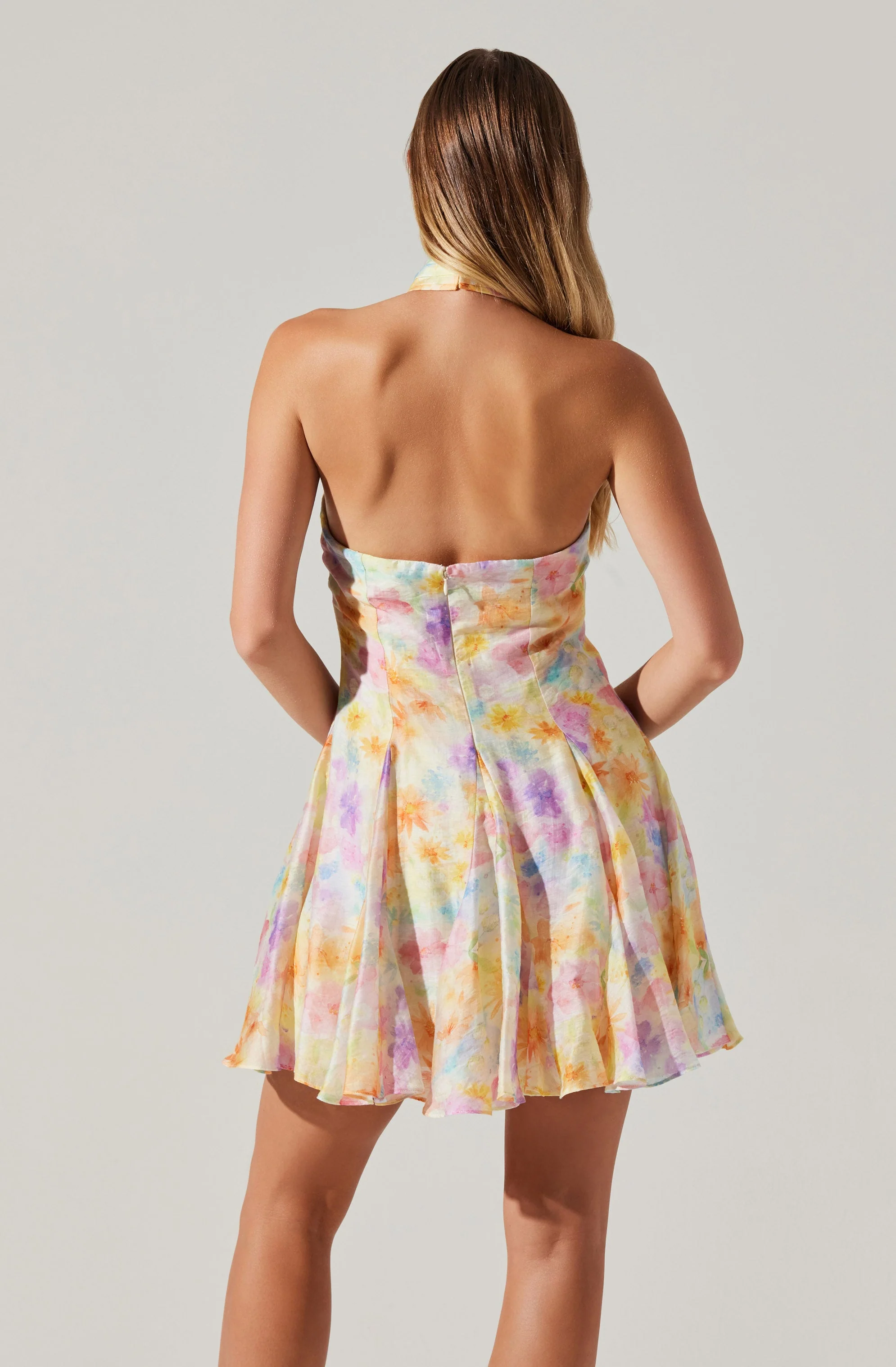 Sommar Halter Floral Mini Dress