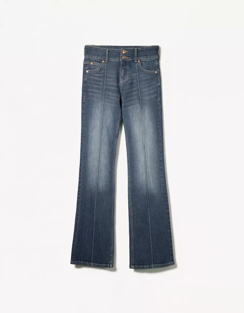 Low-rise bootcut jeans