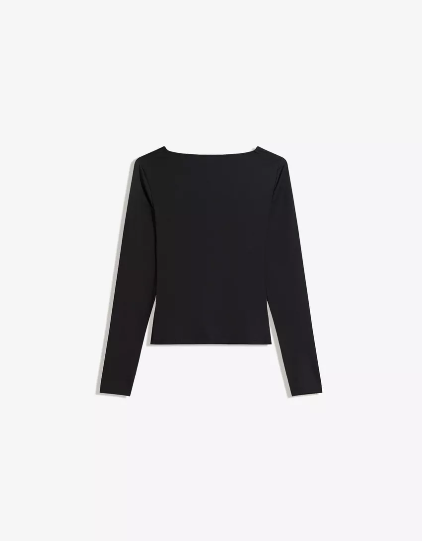 Long sleeve T-shirt with gathering