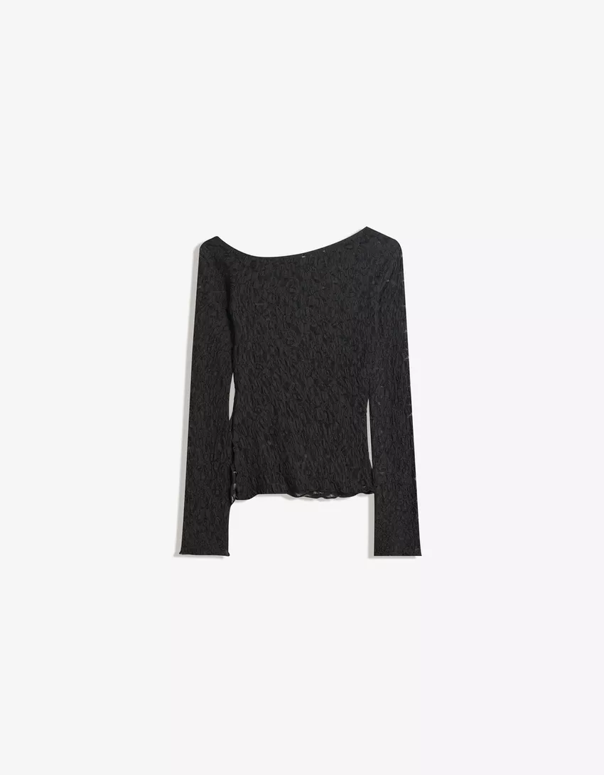 Long sleeve blonde lace top