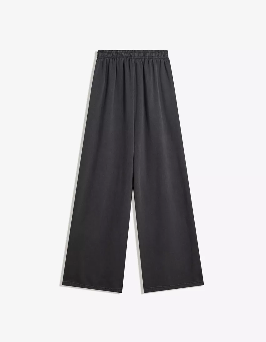 Plush joggers with stoppers