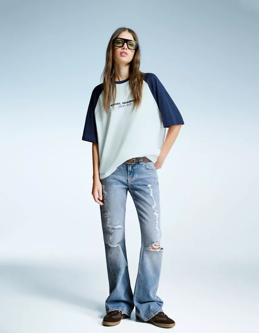 Flared baggy jeans with zippers